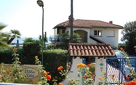 Villa Rita  3*